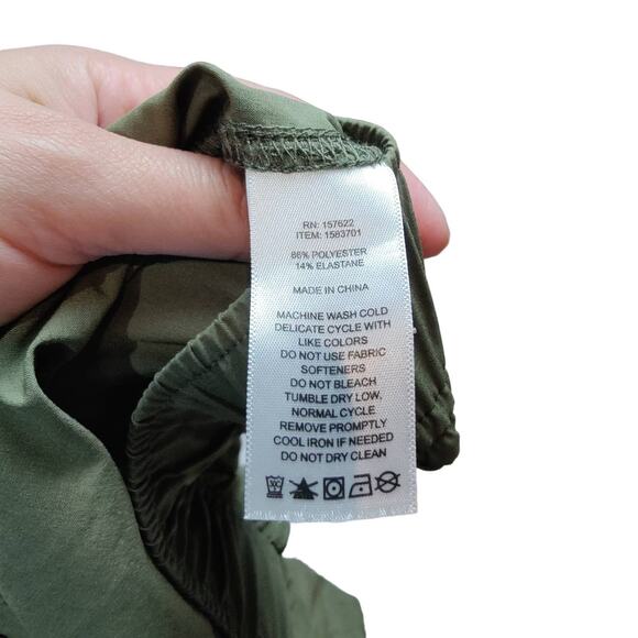 Eddie Bauer Women's Sz M Green Performance Hiking Pants Pull On Elastic Waist - Picture 7 of 8